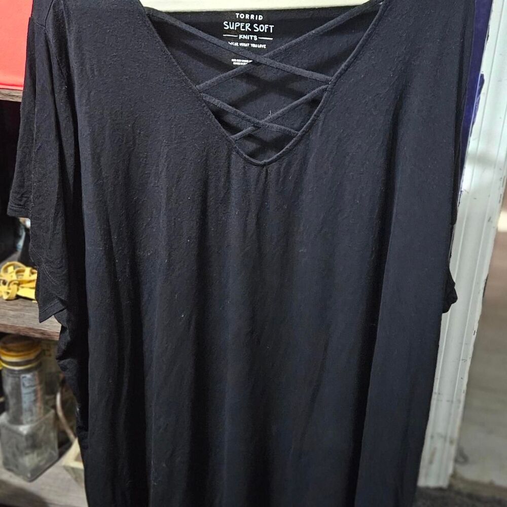 Torrid Women's Black Shirt